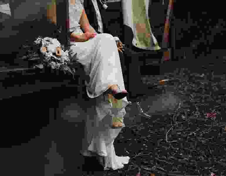 image-caption-4 image-caption-4